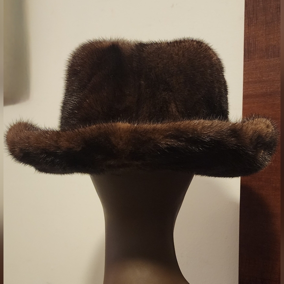 Mink hat - Picture 4 of 4